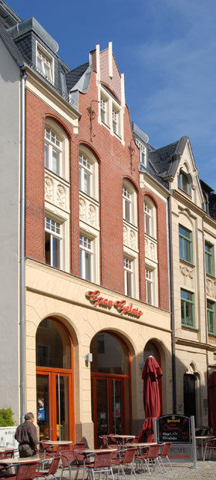 Vorderfassade.png