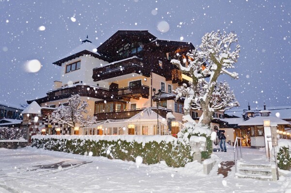 Cafe Restaurant Kirchberg Zentrum