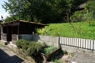 Gartenhaus dahinter Ebene Garten