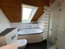 mit Badewanne u. Dusche