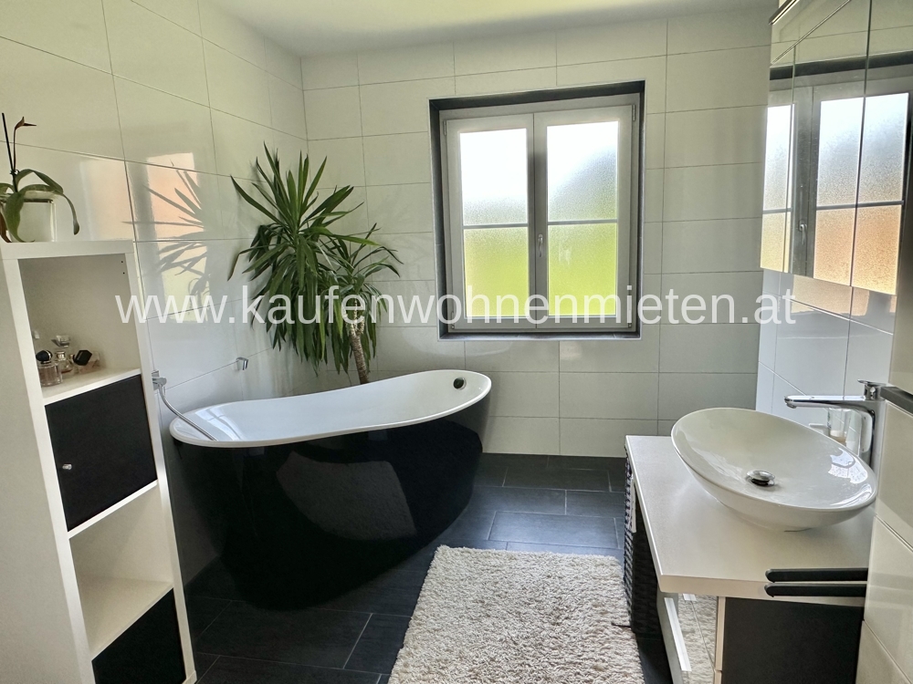 Wohnung Leoben, Bad