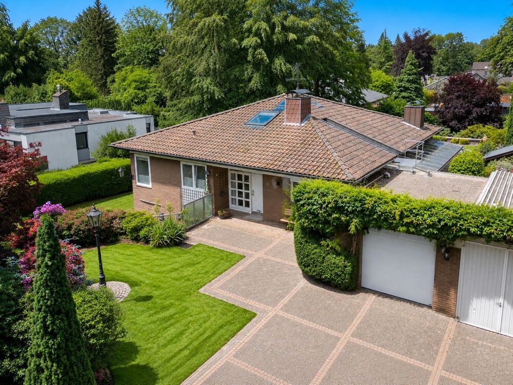 Real Estate Title Image Background