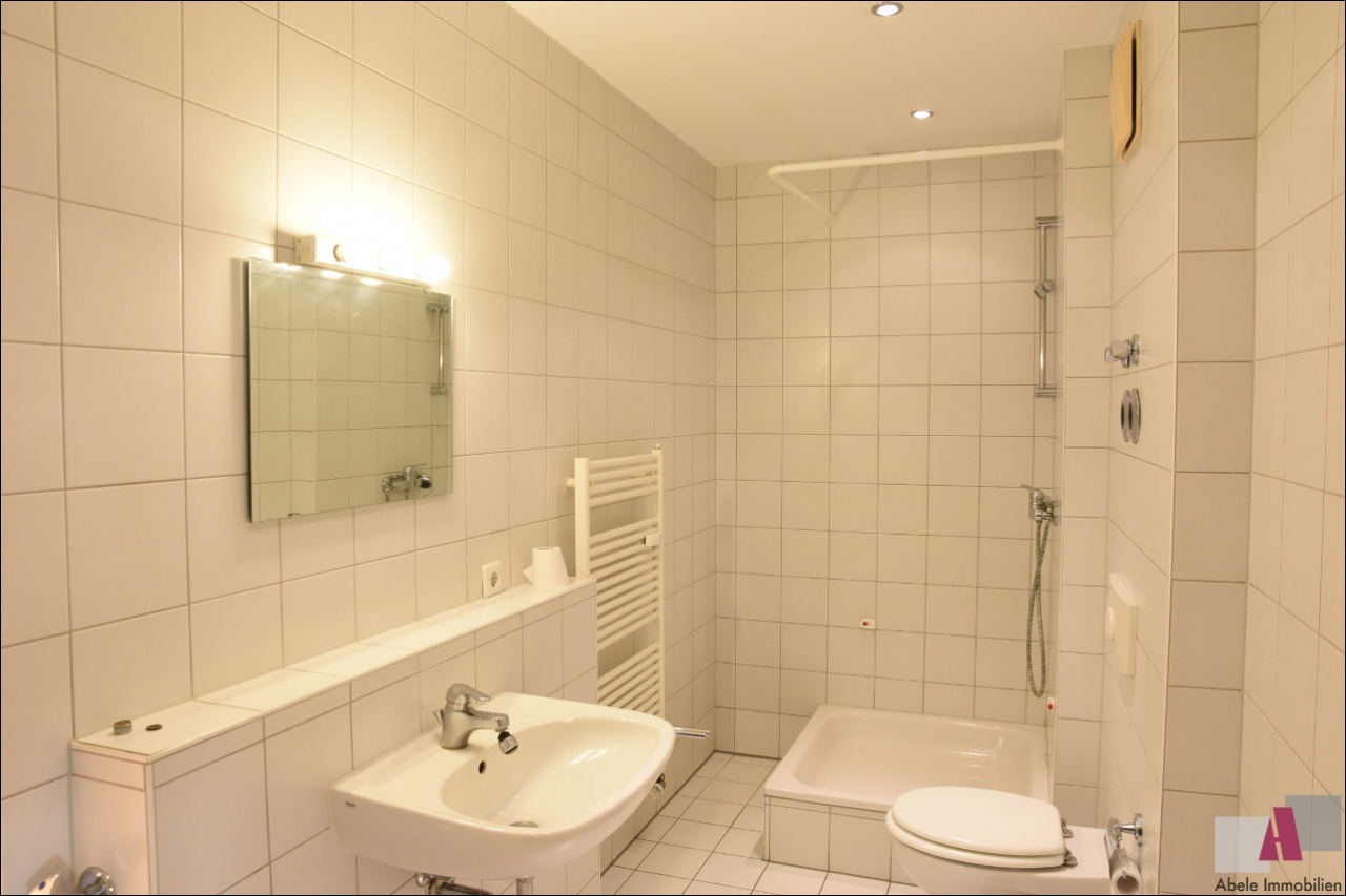 Bad mit Dusche