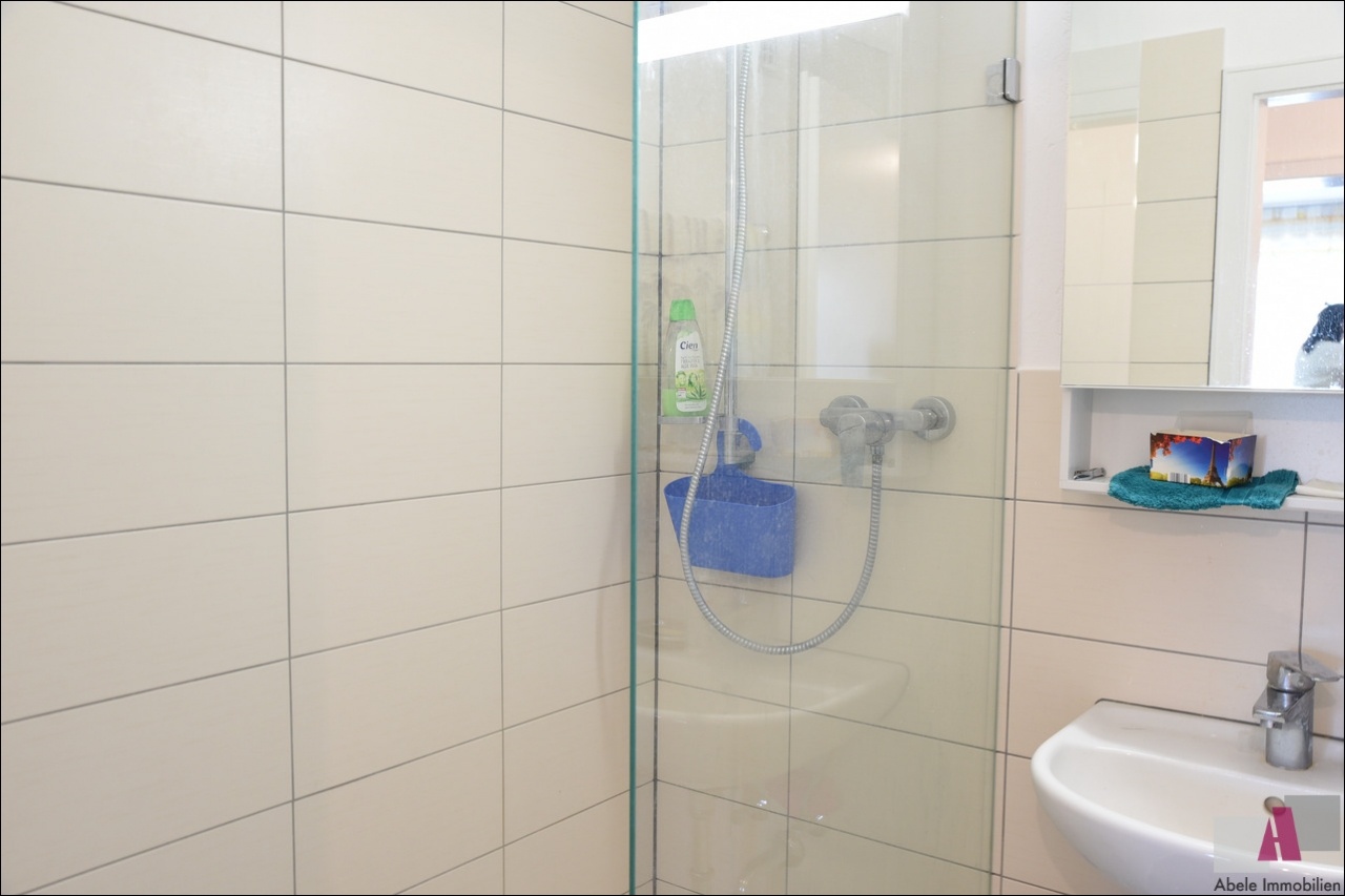 Bad mit Dusche