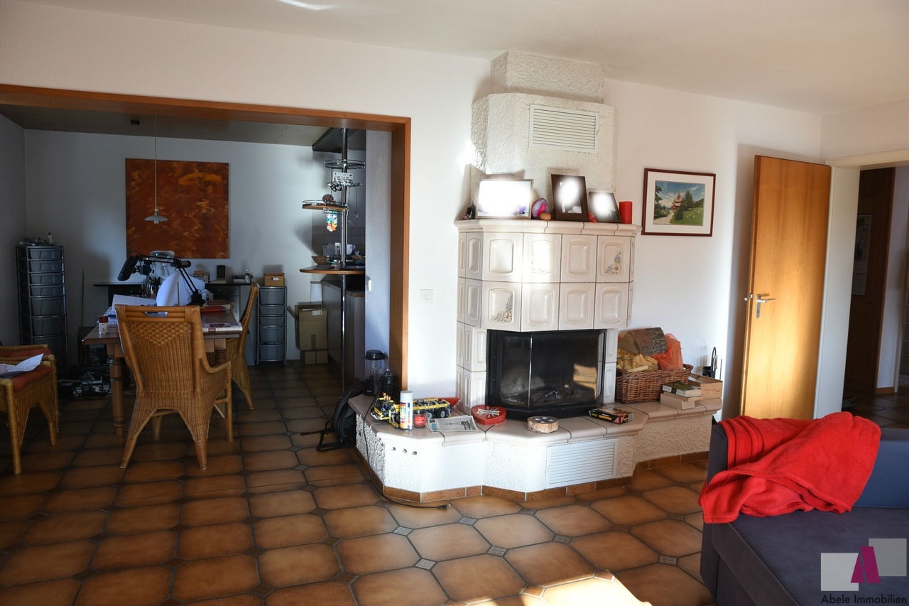 Wohnzimmer mit Kunst  OG