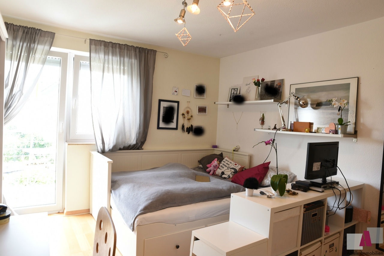 Zimmer 1 OG