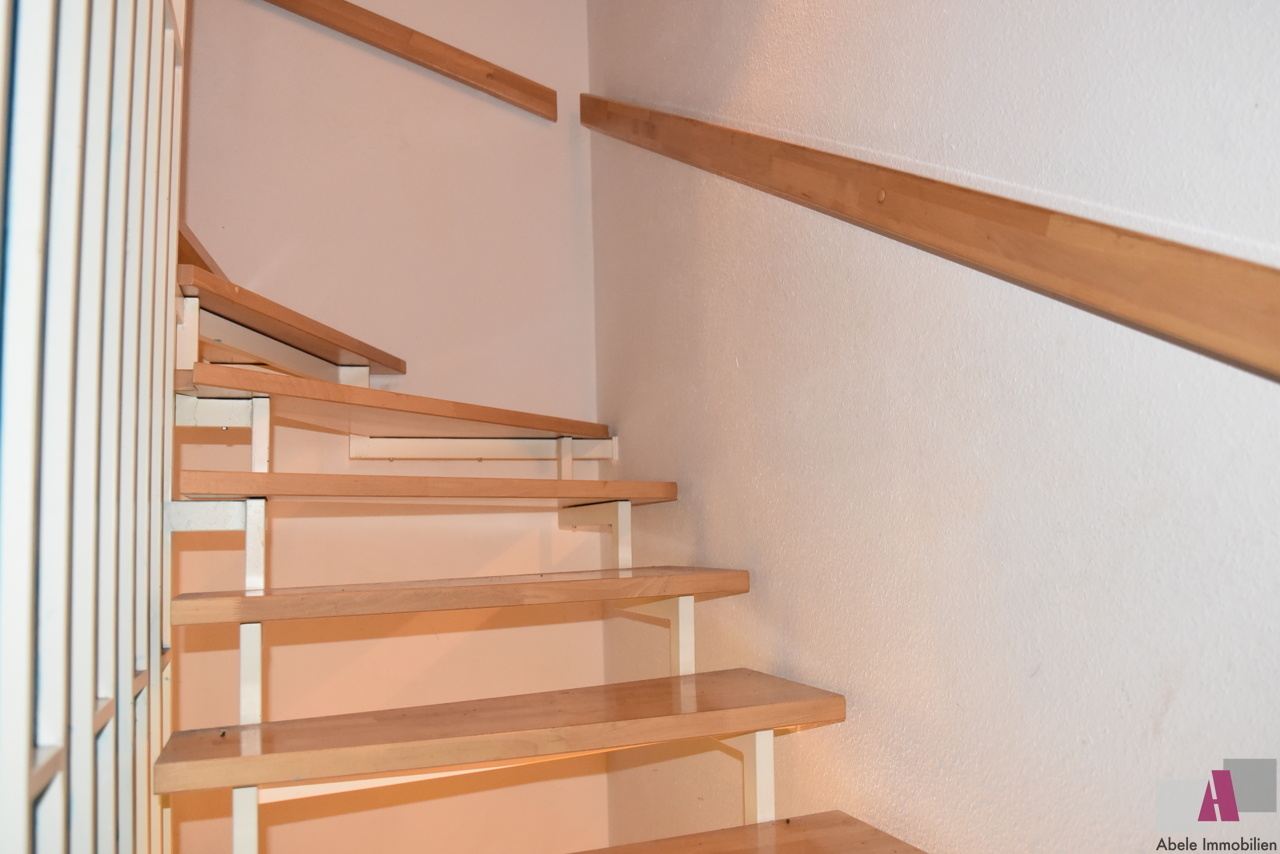 Treppe zum Obergeschoss