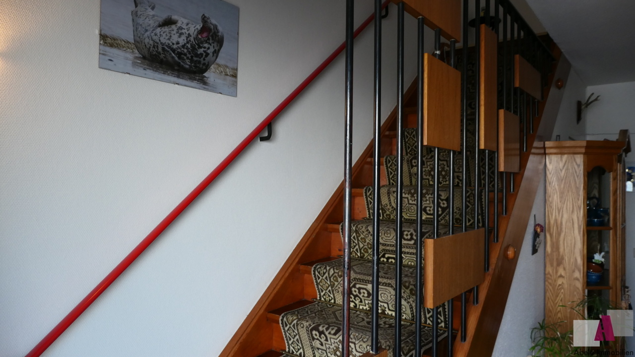 Treppe zum Obergeschoss