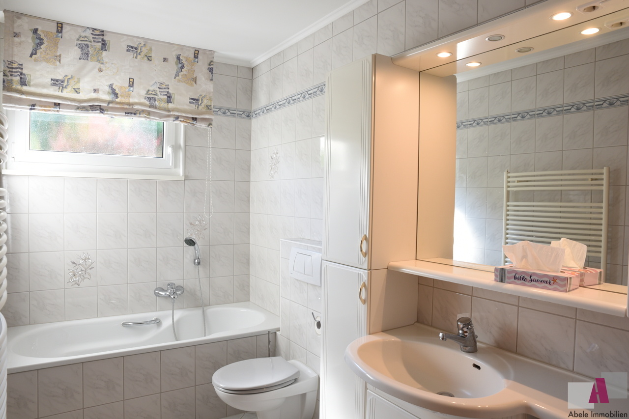 Badezimmer EG