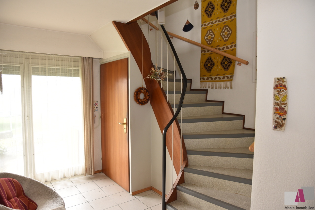 Treppe zum Obergeschoss
