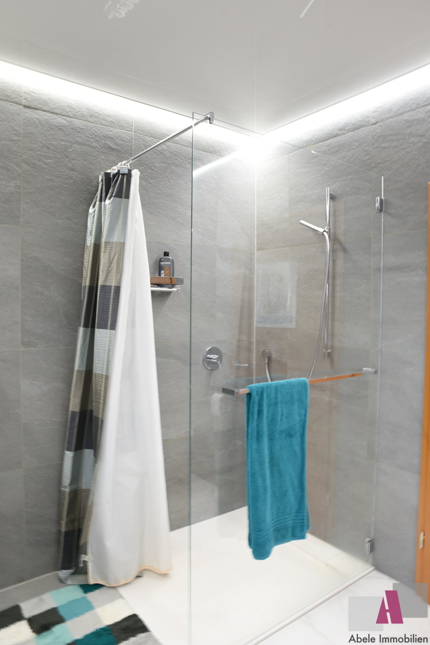 Badezimmer EG 1