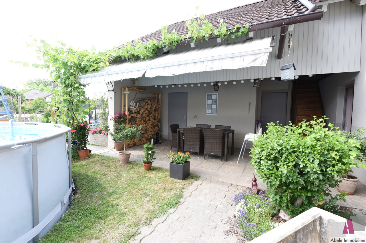 überdachte Terrasse