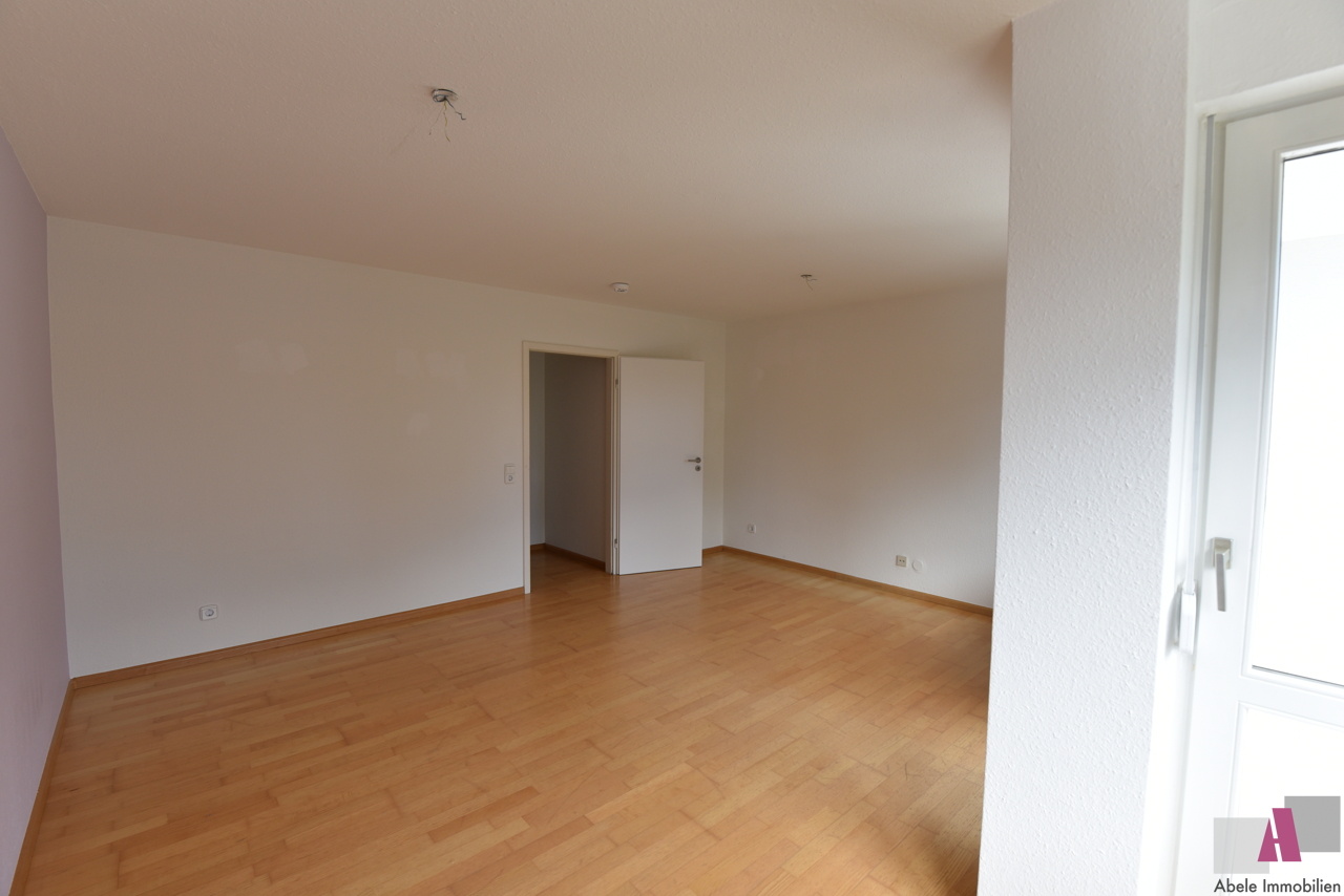 Zimmer mit Balkon