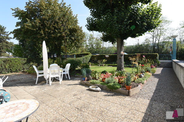 Garten vor dem Haus
