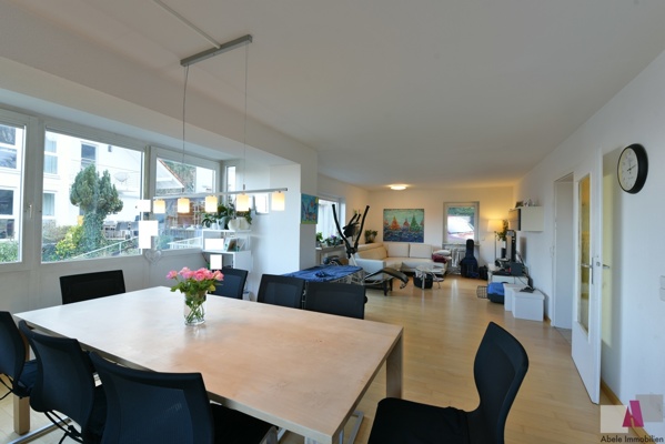 Essen / Wohnen