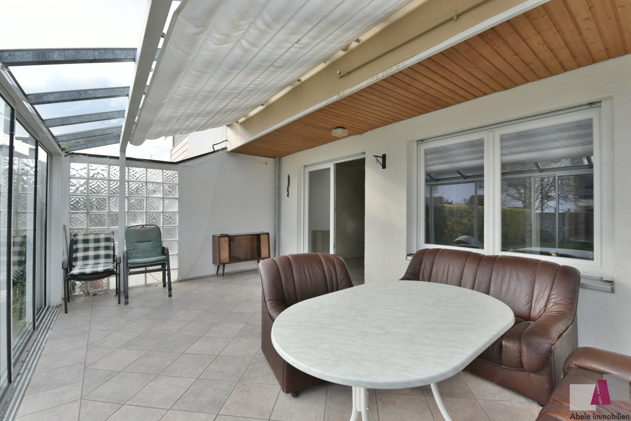 überdachte Terrasse / Sommergarten