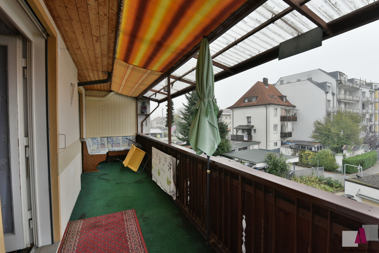 Balkon OG