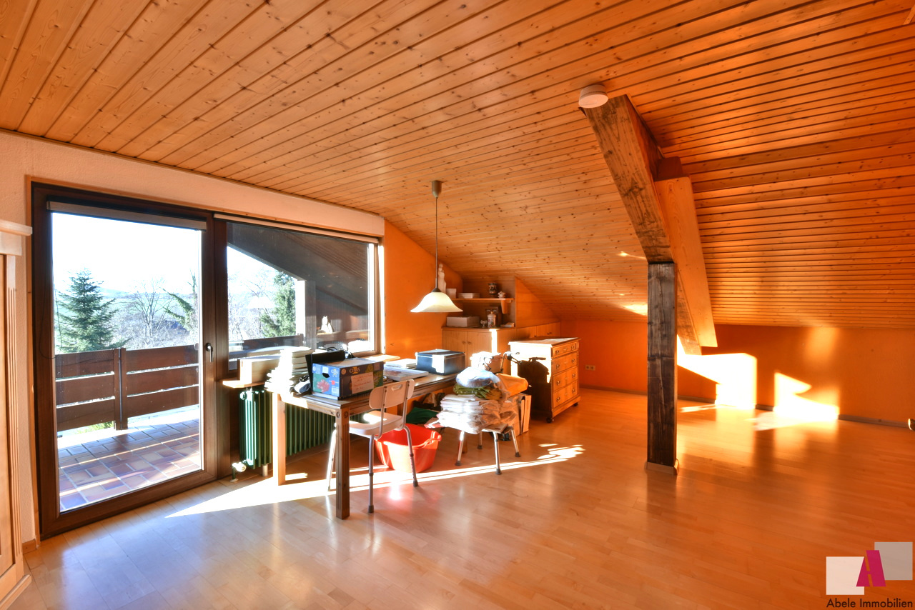 Wohnzimmer DG