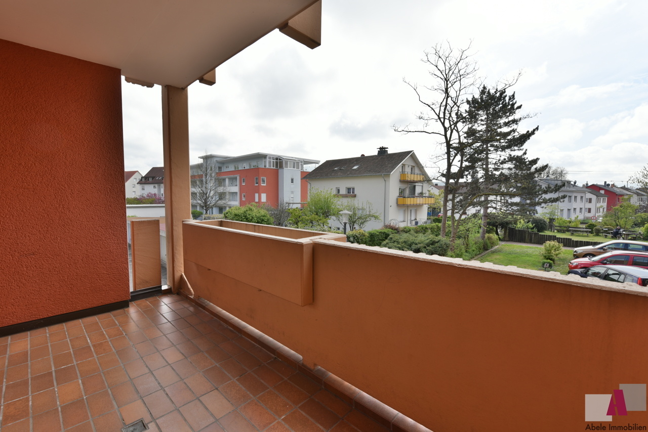 überdachter Balkon