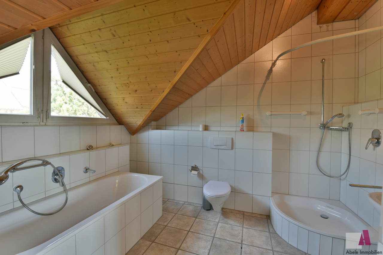 Badezimmer DG