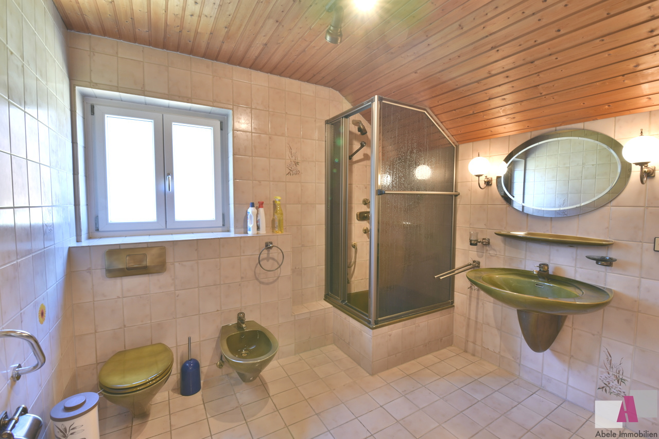 Badezimmer DG