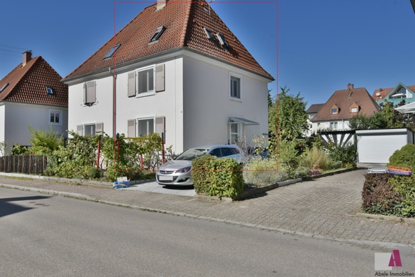 Hausansicht von der Straße