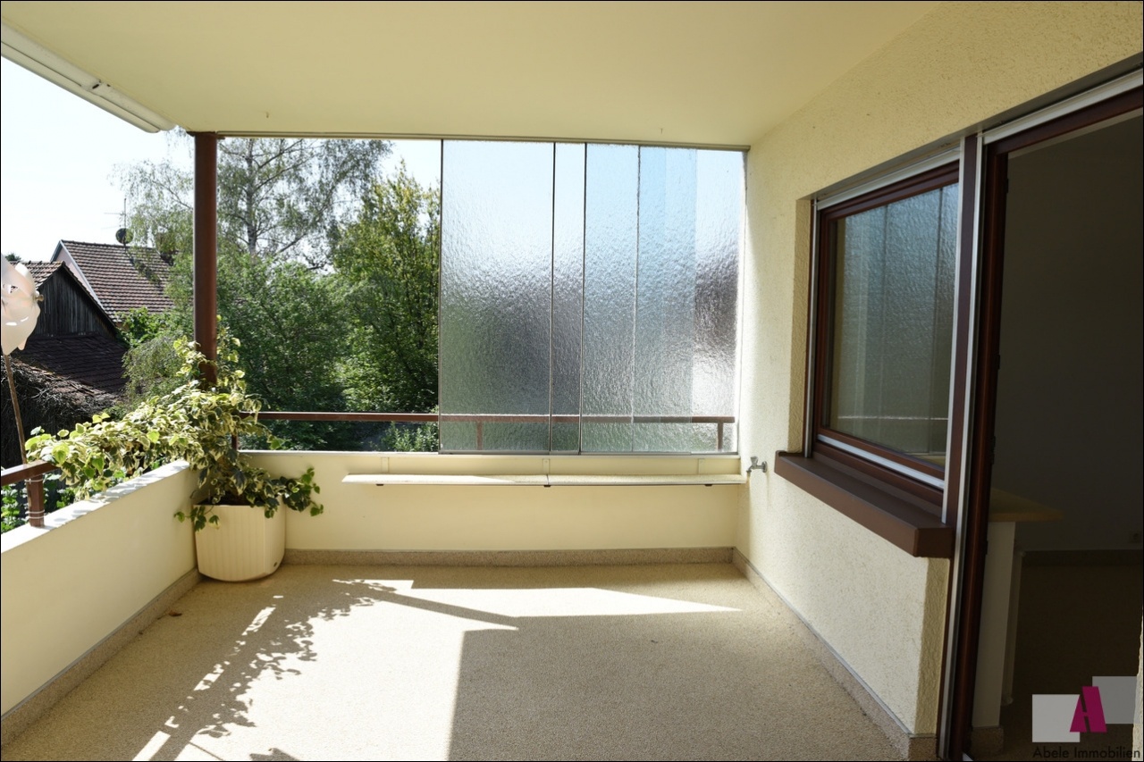 überdachter Balkon