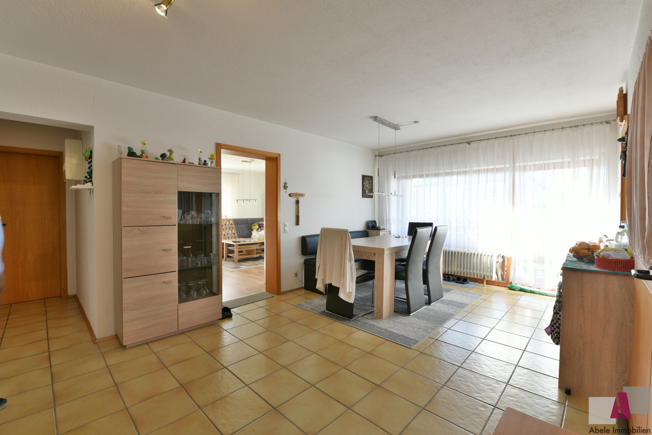 Blick zum Esszimmer EG