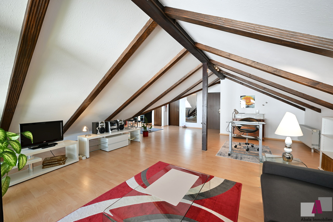 Wohnzimmer DG