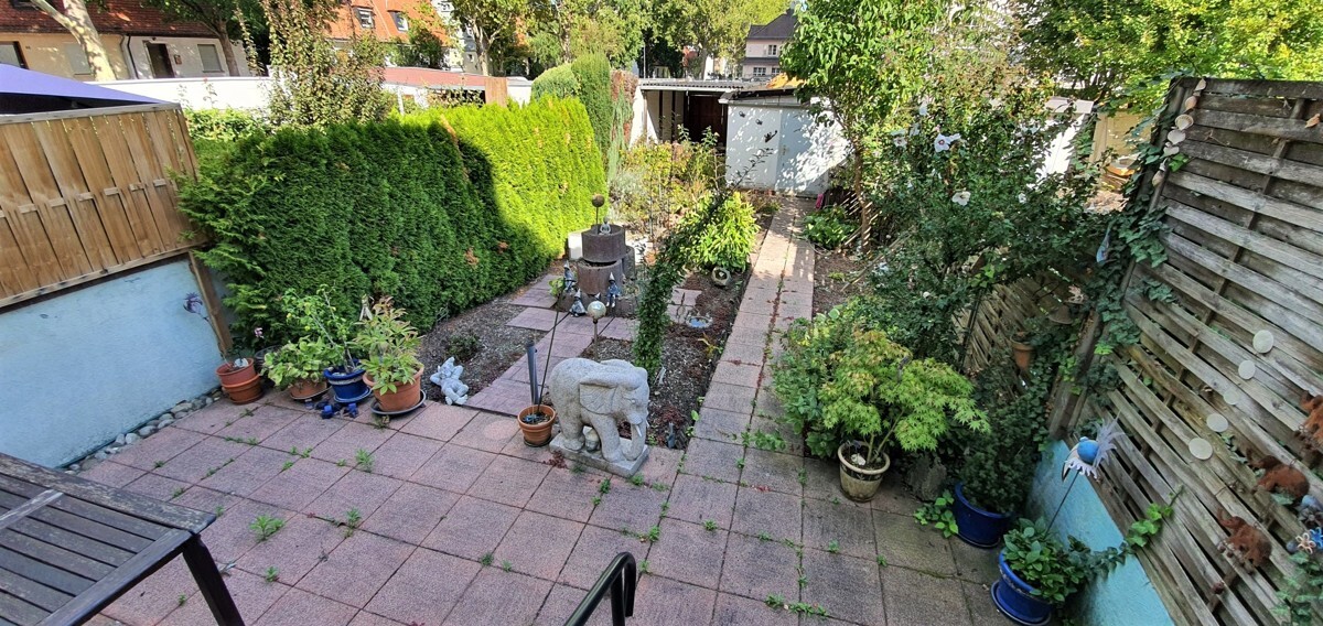 Blick in den Garten