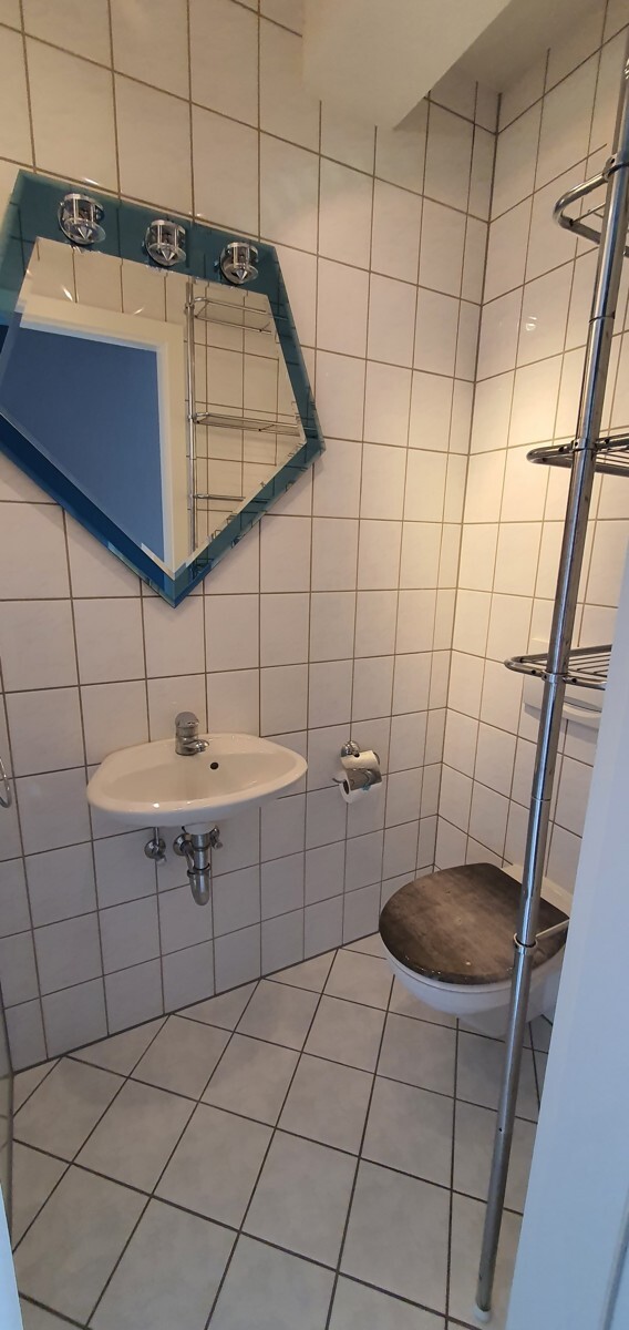 Gäste-WC (innenliegend)