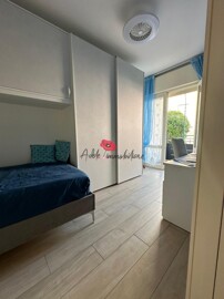 8676b9ae-7aba-4cd5-b53e-b32c1c825d23