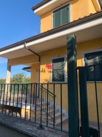 4d4063cd-5a5c-49fd-a400-29107e6a6f5c