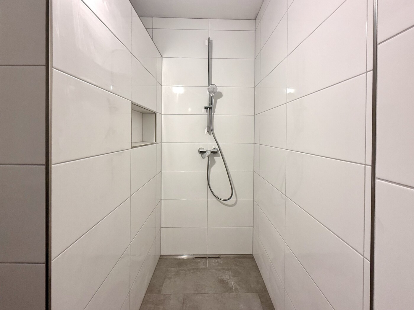 Beispielfoto – zeigt eine vergleichbar ausgestattete Wohnung im Gebäude