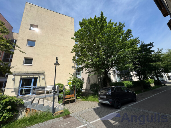 Vorderansicht Gebäude