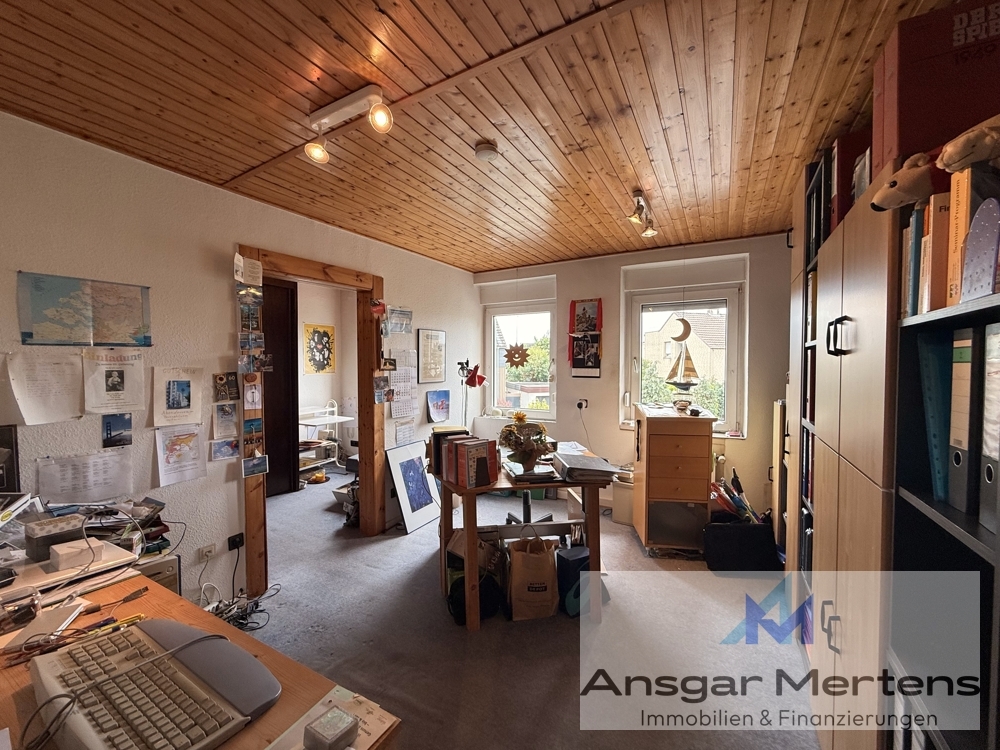 Schlafzimmer mit Ankleide