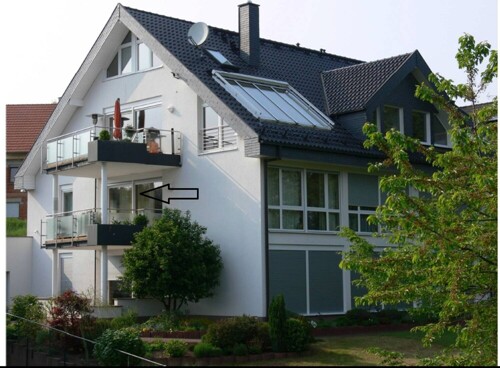 Blick zum Balkon (Pfeil)