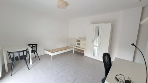 Wohn-/Schlafzimmer
