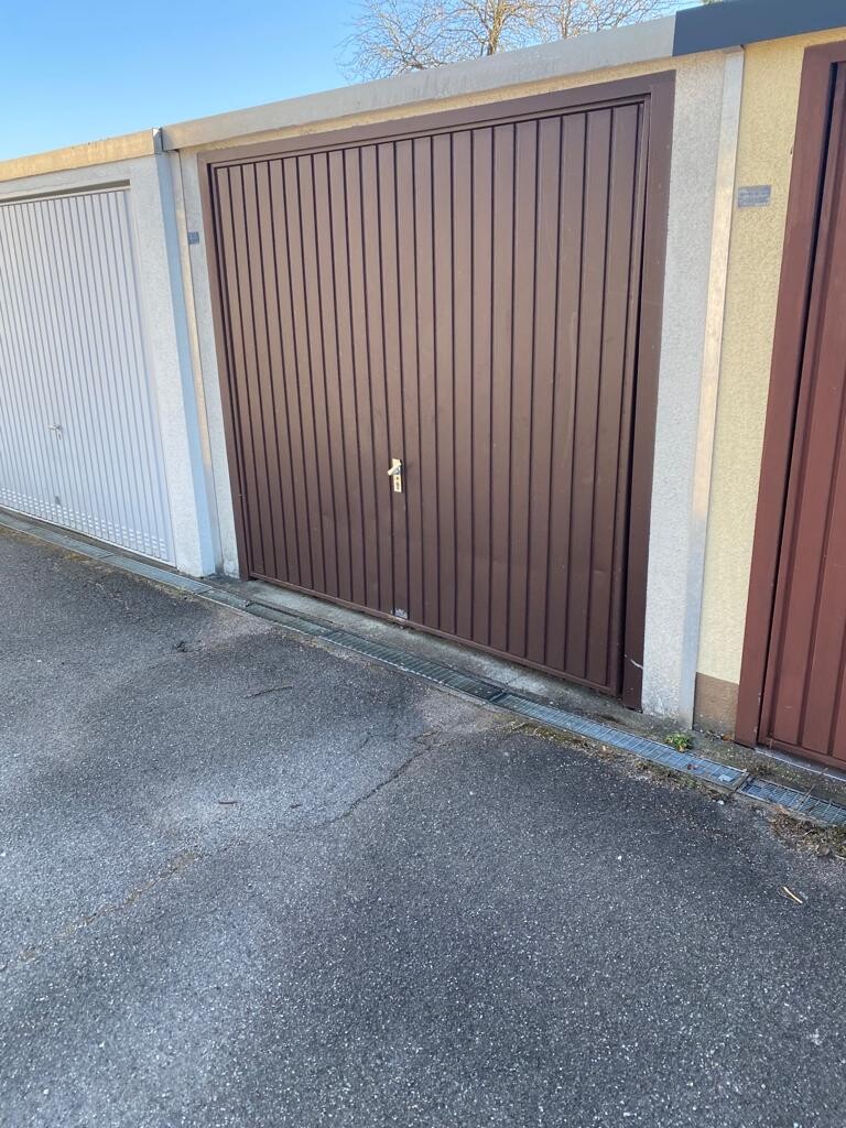 Garagenstellplatz