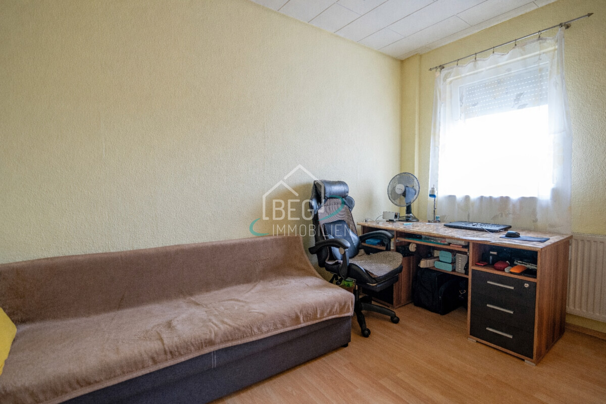 Kinderzimmer/Büro Wohnung 8_3