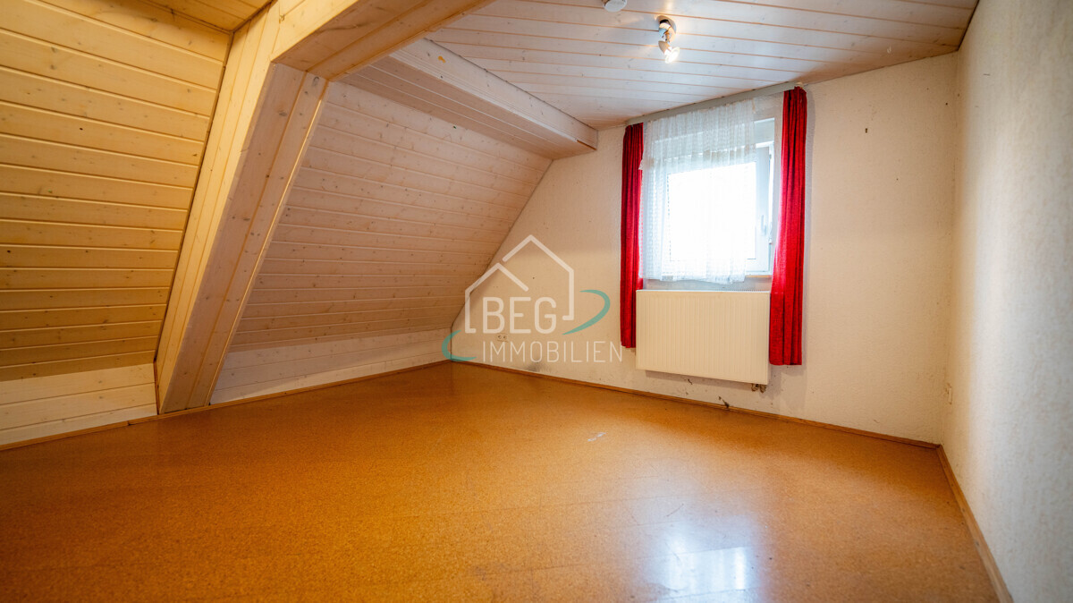 Schlafzimmer DG