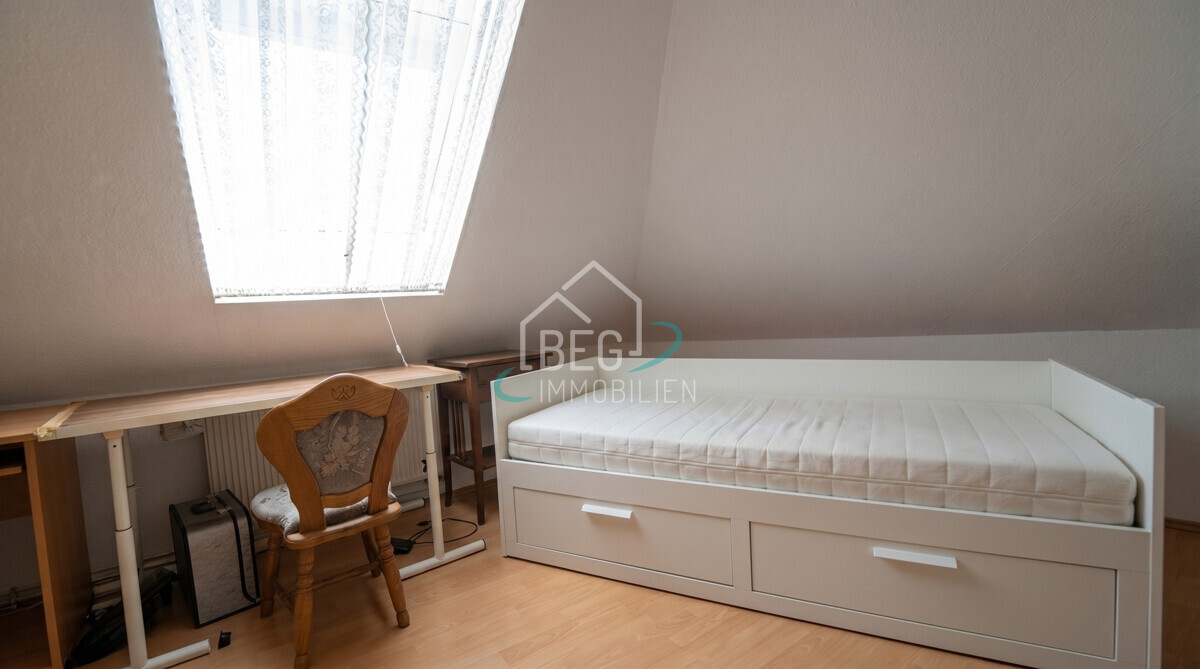 Kind Wohnung 4 DG