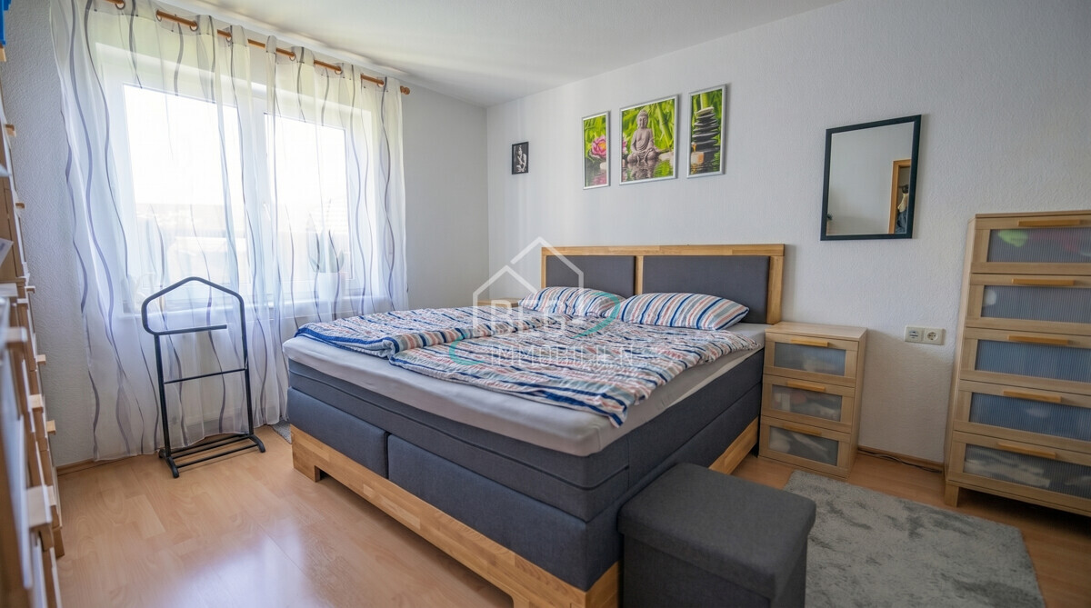 Eltern Wohnung 2 EG