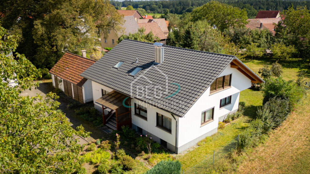 Zweifamilienhaus