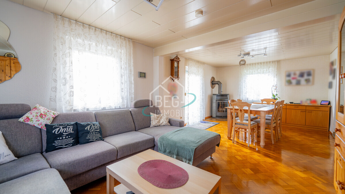 Wohn- und Essbereich EG