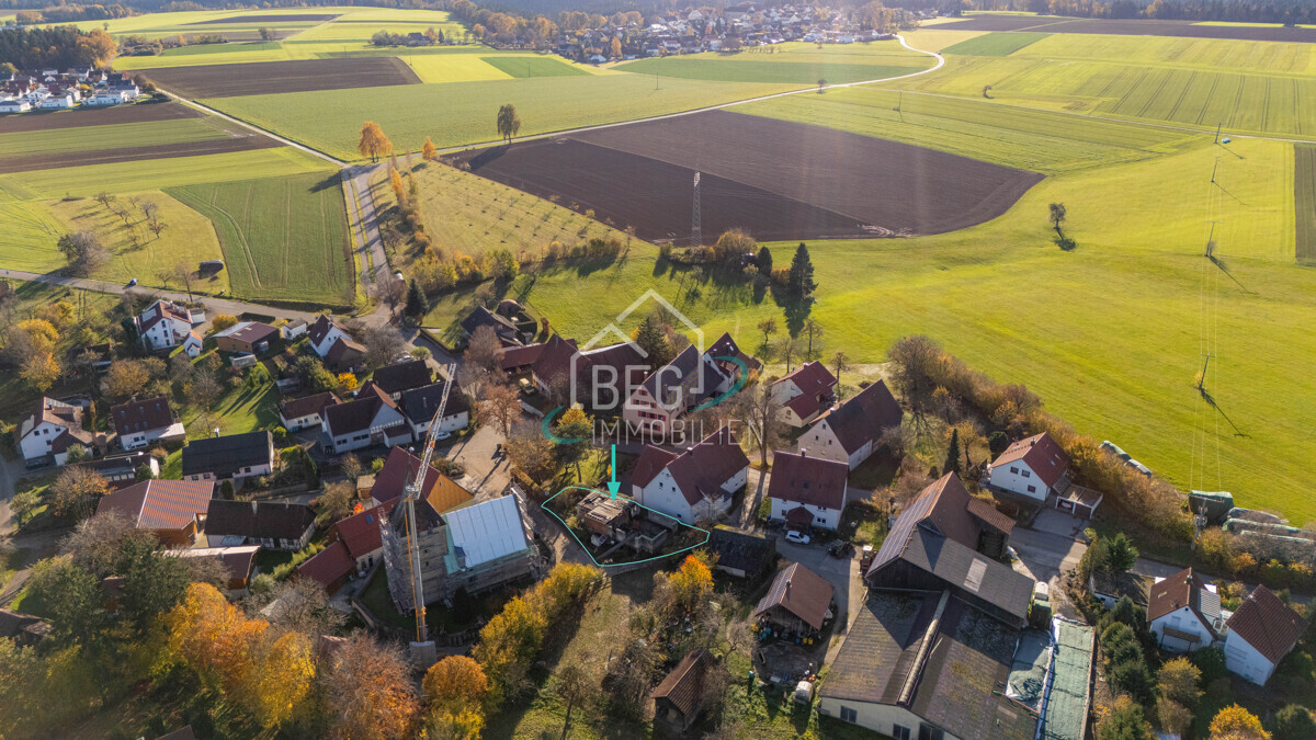 DJI_20251030145548_0011_D_pfeil