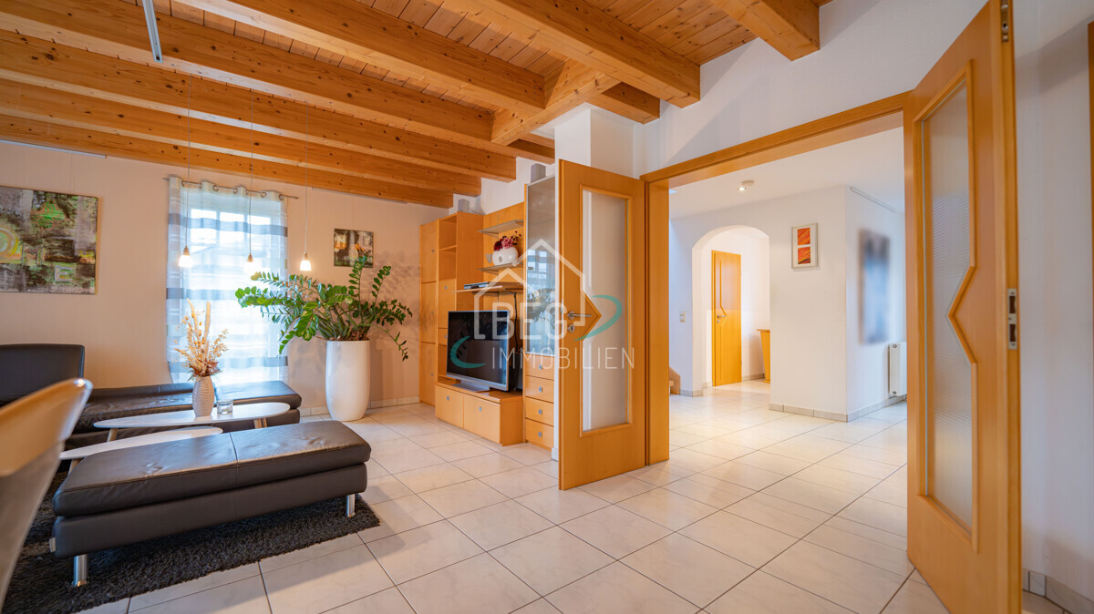 Wohn- und Essbereich EG