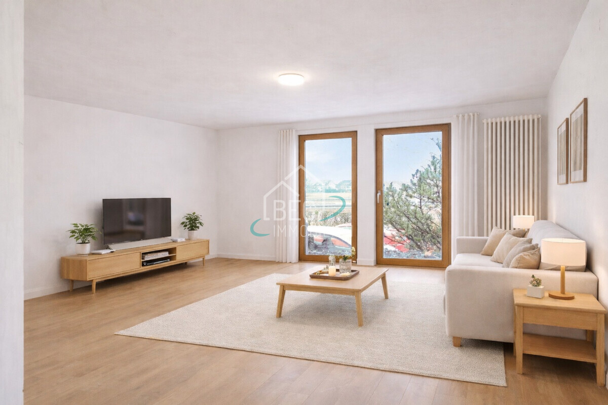 virtuell bearbeiteter Wohn-Essbereich