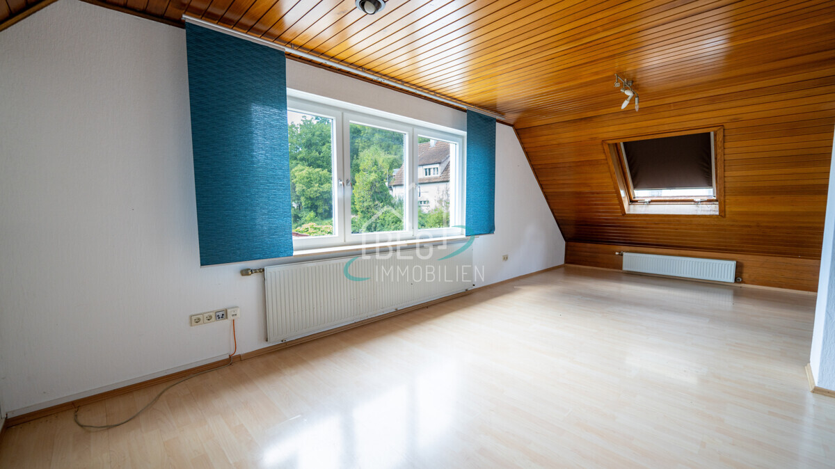 Wohnzimmer DG