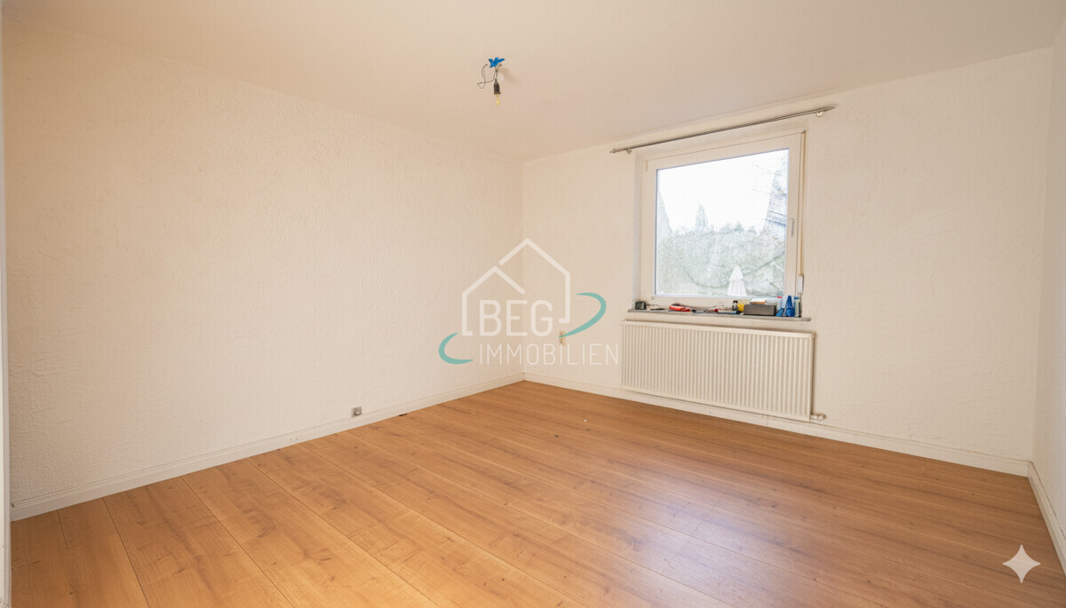 Generated Image December 04, 2025 - 4_59PM